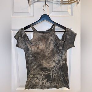 Ecote Cold Shoulder Top from Urban Outfitters, Size XS